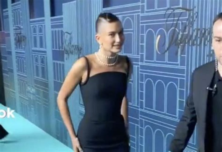 Did Hailey Bieber Shave Her Head?