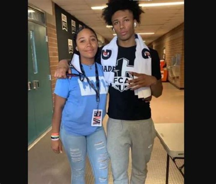Exploring The Life Of Mikey Williams Sister