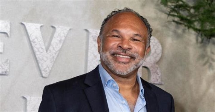 Exploring The Net Worth Of Geoffrey Owens