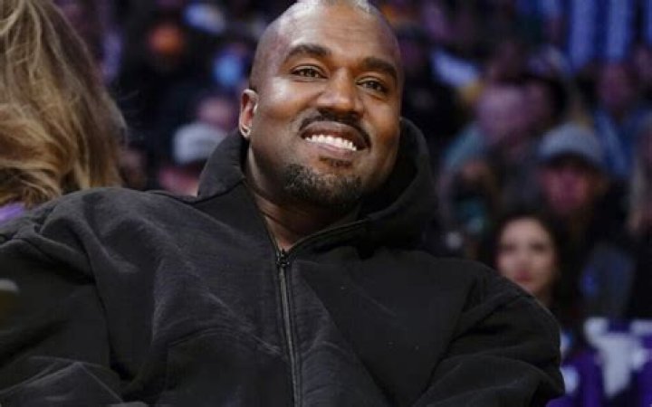 Kanye Likes Jews Again