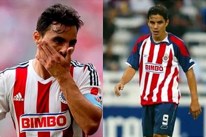 Omar Bravo Net Worth