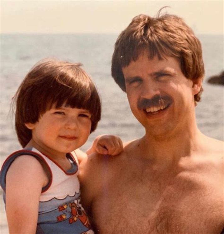 Uncovering The Story Of Chris Evans Dad